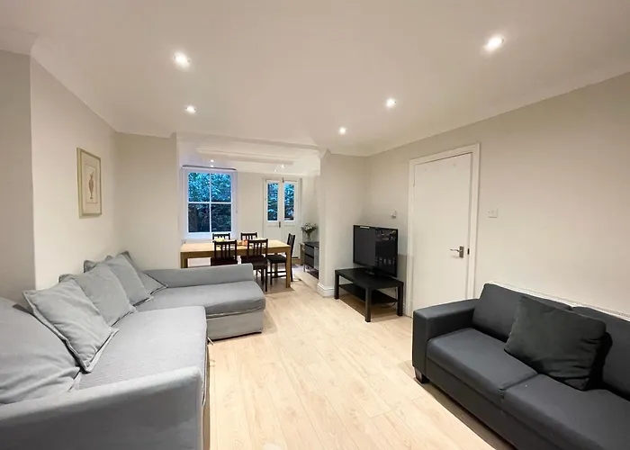 Pimlico Apartment